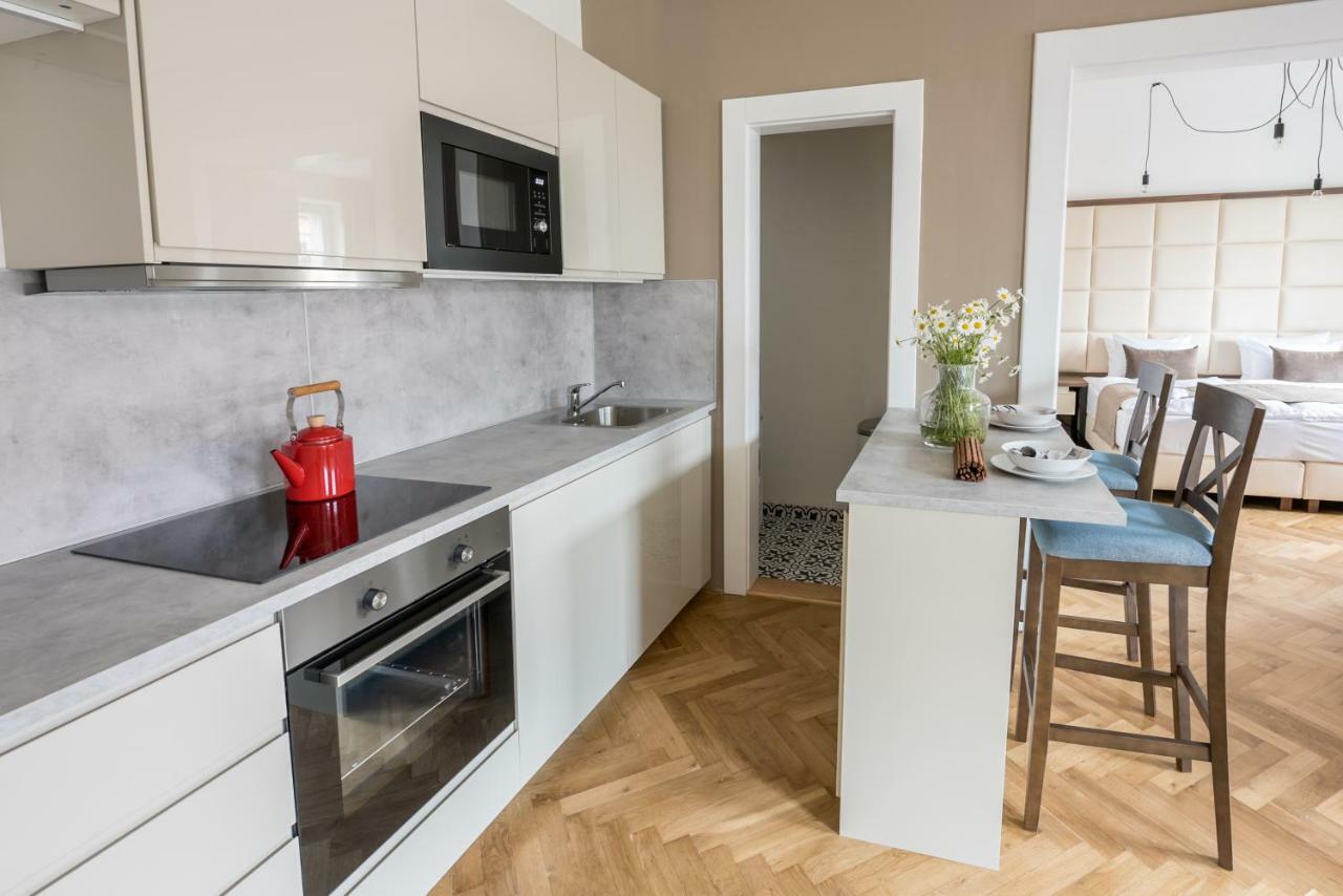 Letna Garden Suites Praha Eksteriør bilde