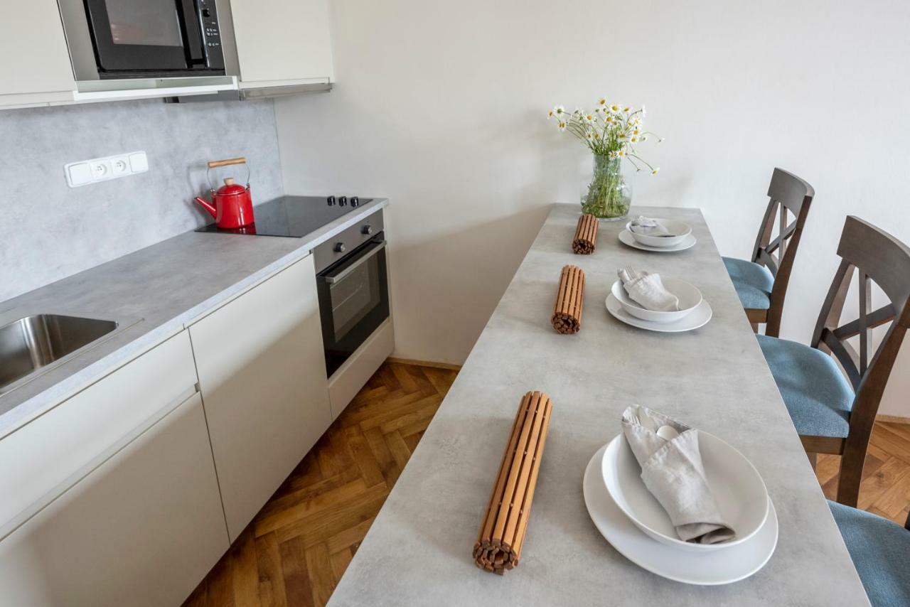 Letna Garden Suites Praha Eksteriør bilde