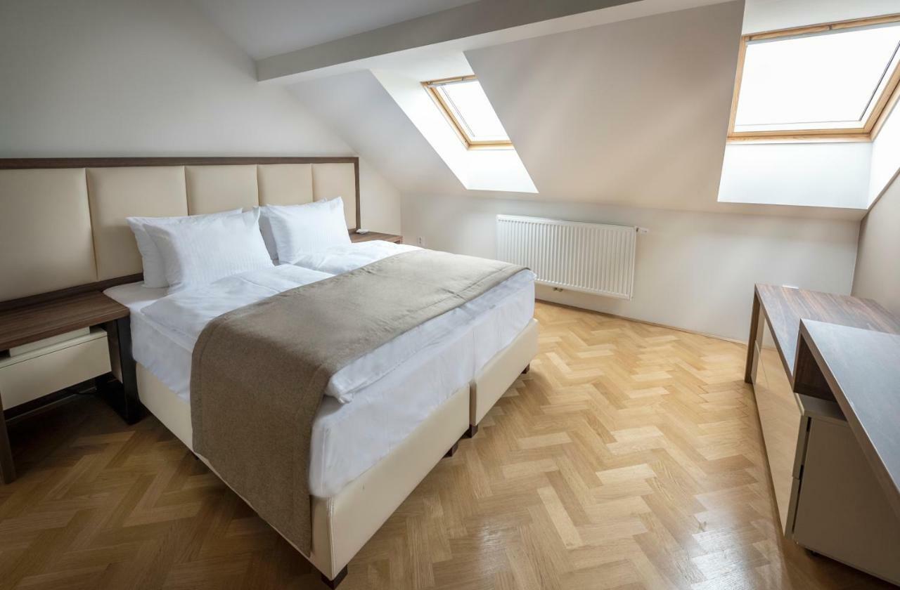 Letna Garden Suites Praha Eksteriør bilde