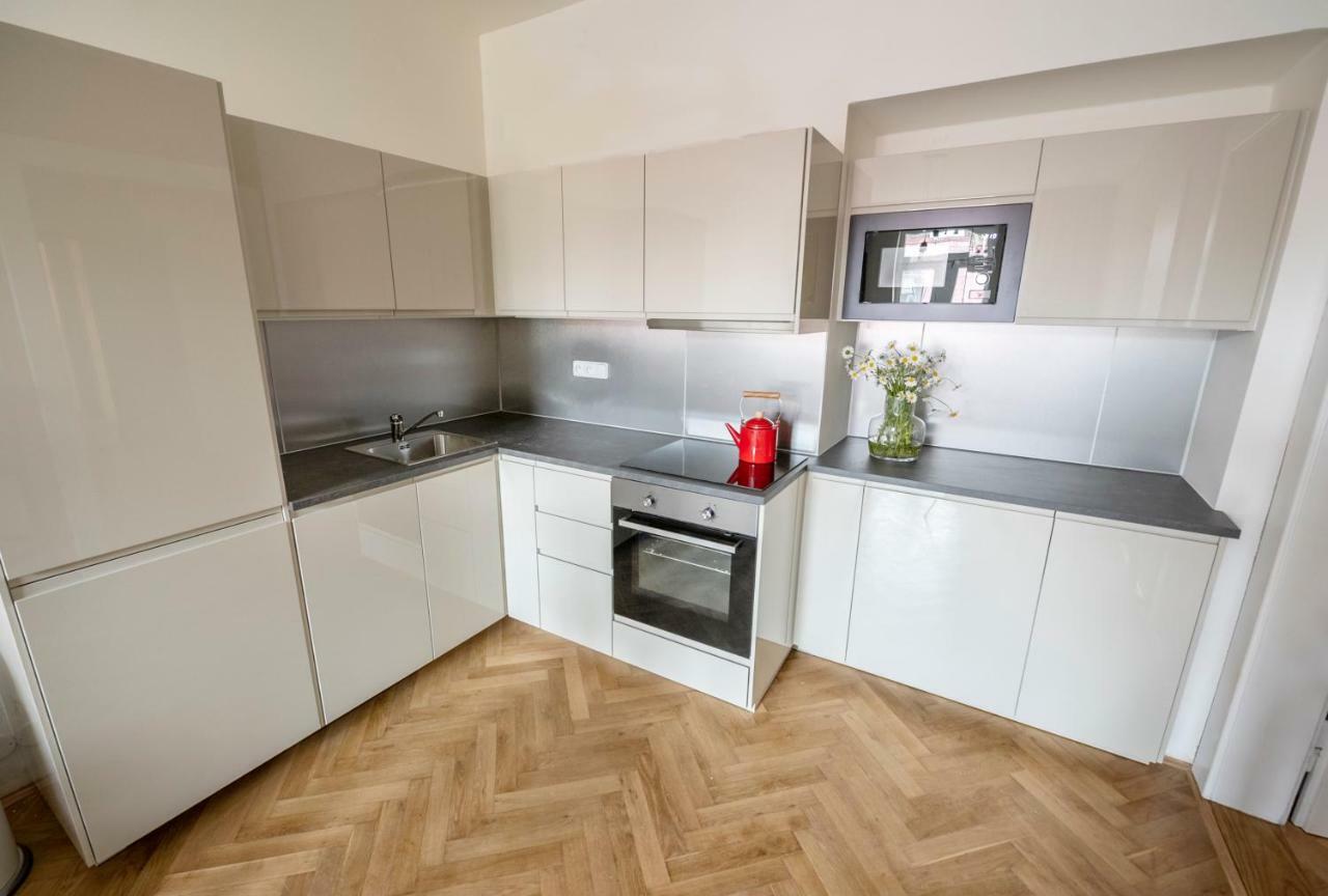 Letna Garden Suites Praha Eksteriør bilde