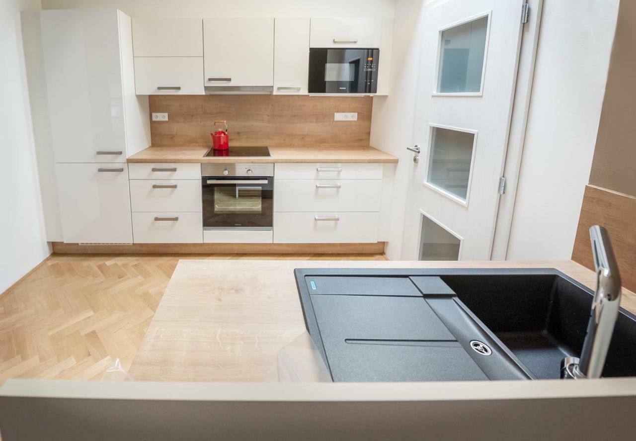 Letna Garden Suites Praha Eksteriør bilde